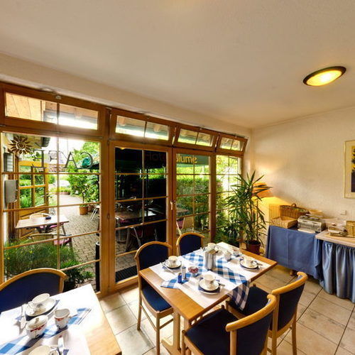 Hotel Blume Freiburg Bagian luar foto